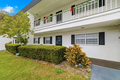 203 47th Avenue Drive W #167, Bradenton, FL 34207 - Photo 1