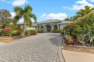 5311 Nathaniel Pl, Sarasota, FL 34233 - Photo 1