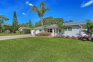 2115 Grove St, Sarasota, FL 34239 - Photo 1