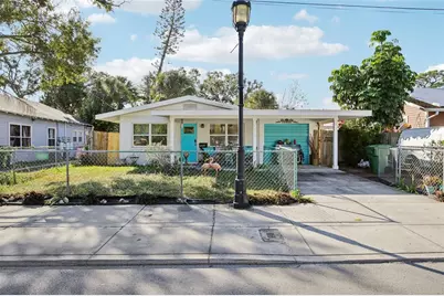 1217 11th Avenue W, Bradenton, FL 34205 - Photo 1