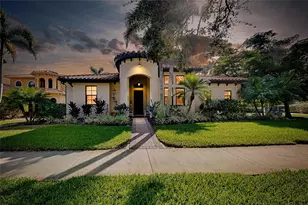 641 W Venice Ave, Venice, FL 34285 - Photo 1