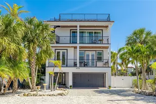 4101 4th Ave, Holmes Beach, FL 34217 - Photo 1