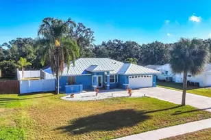5334 San Jose Dr, Sarasota, FL 34235 - Photo 1