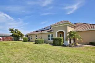 7016 Playa Bella Dr, Bradenton, FL 34209 - Photo 1
