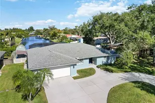 4388 Pasadena Cir, Sarasota, FL 34233 - Photo 1