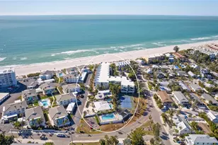 5608 Gulf Dr, Holmes Beach, FL 34217 - Photo 1