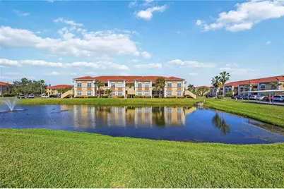 2950 Viscaya Place #205, Sarasota, FL 34237 - Photo 1