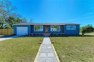 3194 10th Ave N, Saint Petersburg, FL 33713 - Photo 1