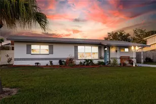 8415 Iris Ave, Seminole, FL 33777 - Photo 1
