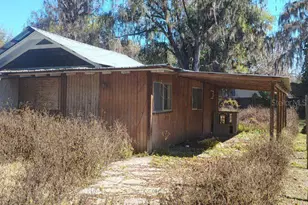 2573 Cr 426A, Lake Panasoffkee, FL 33538 - Photo 1