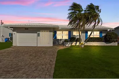9785 Mainlands Boulevard W #1-B, Pinellas Park, FL 33782 - Photo 1