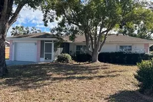 8409 43rd Ave Dr W, Bradenton, FL 34209 - Photo 1