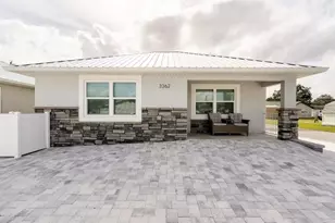 3362 Fry St, Sarasota, FL 34239 - Photo 1