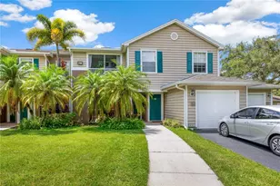 7424 Vista Way, Bradenton, FL 34202 - Photo 1