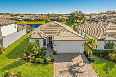 709 Gadwall Court, Bradenton, FL 34212 - Photo 1