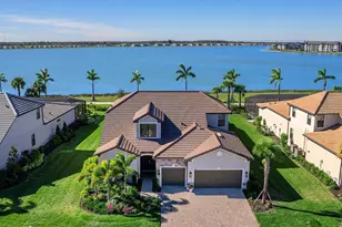 7949 Sunset Pines Dr, Sarasota, FL 34240 - Photo 1