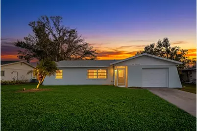 426 Pineview Drive, Venice, FL 34293 - Photo 1