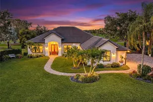 3314 Charles MacDonald Dr, Sarasota, FL 34240 - Photo 1