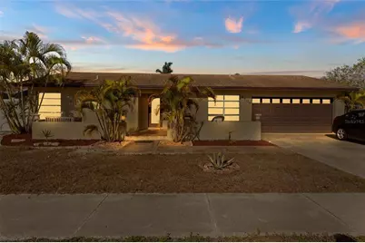 3506 33rd Avenue W, Bradenton, FL 34205 - Photo 1