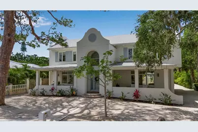 1642 Arlington Street, Sarasota, FL 34239 - Photo 1