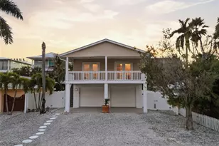 2112 Avenue B, Bradenton Beach, FL 34217 - Photo 1