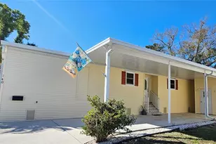 140 Southwinds Dr, Sarasota, FL 34231 - Photo 1