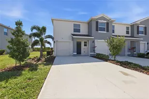 17526 Crescent Moon Loop, Bradenton, FL 34211 - Photo 1