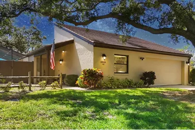 3919 Glen Oaks Manor Drive, Sarasota, FL 34232 - Photo 1