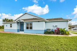 3108 Live Oak Ln, Palmetto, FL 34221 - Photo 1