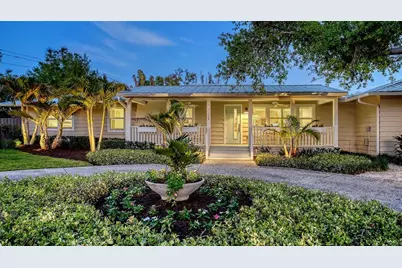 1661 S Jefferson Avenue, Sarasota, FL 34239 - Photo 1