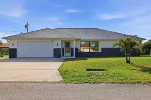 1415 Piedmont Rd, Venice, FL 34293 - Photo 1