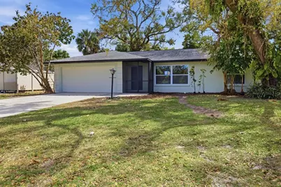 4903 21st Avenue W, Bradenton, FL 34209 - Photo 1