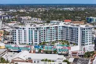 111 S Pineapple Ave, Sarasota, FL 34236 - Photo 1