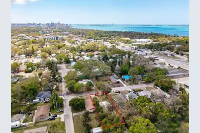 1107 Putnam Drive, Sarasota, FL 34234 - Photo 1
