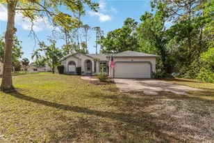 4524 28th Ave Dr E, Bradenton, FL 34208 - Photo 1