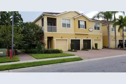 8082 Moonstone Drive #17-101, Sarasota, FL 34233 - Photo 1