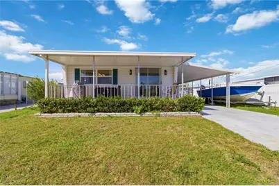 203 48th Avenue Drive W, Bradenton, FL 34207 - Photo 1