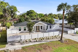 2473 Ringling Blvd, Sarasota, FL 34237 - Photo 1