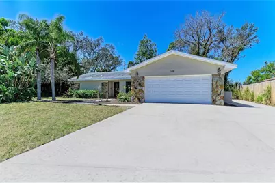 108 70th Street NW, Bradenton, FL 34209 - Photo 1