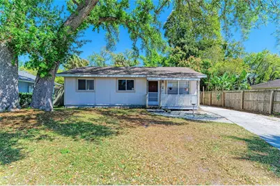 2015 22nd Street W, Bradenton, FL 34205 - Photo 1