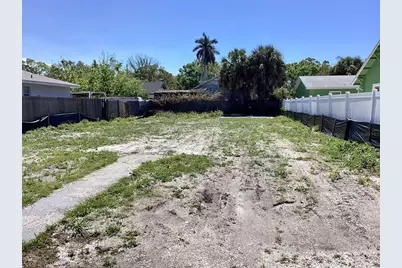 1430 21st Street, Sarasota, FL 34234 - Photo 1