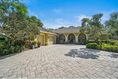 448 E Macewen Drive, Osprey, FL 34229 - Photo 1