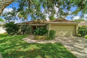 7807 E 50th Pl, Bradenton, FL 34203 - Photo 1