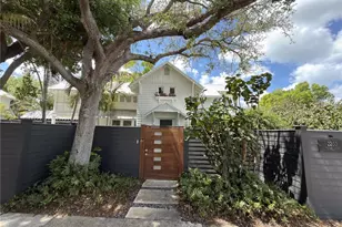 2200 Mietaw Dr, Sarasota, FL 34239 - Photo 1