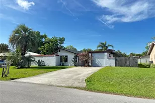 27 Farmbrook Ln, Palm Coast, FL 32137 - Photo 1