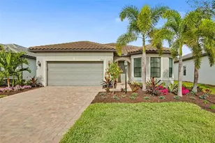 17907 Eastbrook Ter, Bradenton, FL 34202 - Photo 1