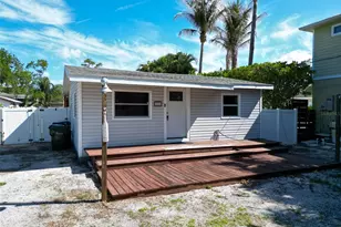 1885 Vamo Way, Sarasota, FL 34231 - Photo 1