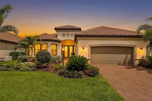 16423 Umbria Pl, Lakewood Ranch, FL 34211 - Photo 1