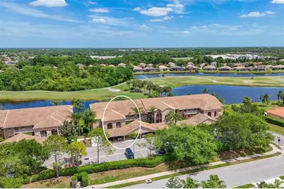 1011 Fairwaycove Lane #202, Bradenton, FL 34212 - Photo 1