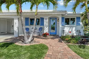 925 Spanish Dr N, Longboat Key, FL 34228 - Photo 1